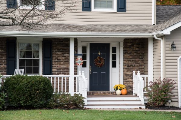 Cost of Front Deck Construction in Falls Church