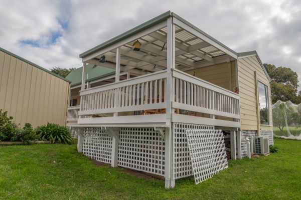 Cost of Deck Lattice Replacement in Falls Church